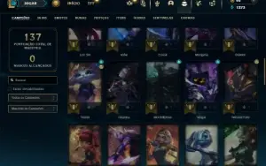 Esmeralda 3 com 60 Champs e 17 Skins ( ADC / MID / JG )