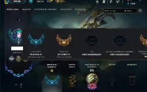 Platina 4 com 45 Champs e 12 Skins + 12 Cromas