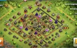 clash of clans, 1 cv9.5 e um Cv9 bem upado