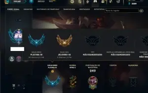 Platina 3 com 100 Champs e 93 Skins ( ADC / JG )