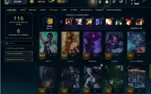 Unranked com 45 Champs e 18 Skins ( ex prata )