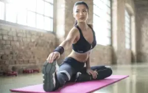 "Fit In 15"“Em Forma em 15 Minutos por Dia”