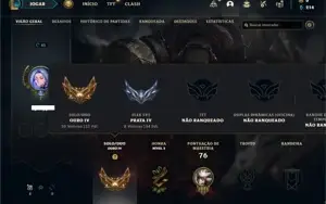 Conta ouro 4 com 35 Champs e 7 Skins