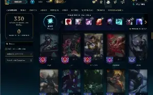 Esmeralda 4 com 95 Champs e 54 Skins ( JG / MID )