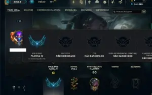 Platina 4 com 50 Champs e 18 Skins + 18 Fragmentos