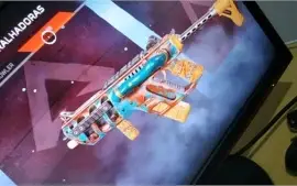 Conta Apex Legends com Herança da Bloodhound e mestre (PS4)