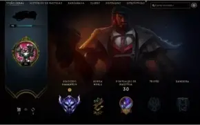 Conta lol Diamante 4 com 65% de win rate e 42 champs