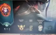 conta lol com mais de 300 skins