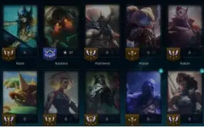 Conta lol atualmente diamante com emote mestre 2022 e skins