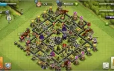 CLASH OF CLANS/ DUAS CV11 QUASE FULL/2 CV 9 RECENTES