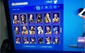 CONTA FORTNITE SEASON 2 180 skins