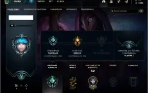 Conta platina 3 com 18 skins e 42 champs ( 2 vitoriosas )
