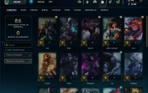 Esmeralda 4 com 27 Champs e 7 Skins + 7 Espolios