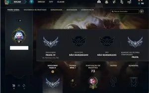 Conta prata 4 com 32 Champs e 12 Skins
