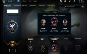 Conta prata 4 com 15 skins e 47 champs (Criada em 2013)
