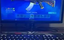 VENDO CONTA VALORANT (muitas skins)