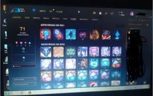 Conta League of Legends