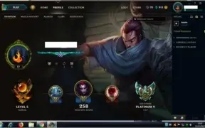 3 Contas Com Diversas Skins