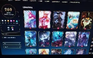 Conta league of legends sem rank com várias skins.