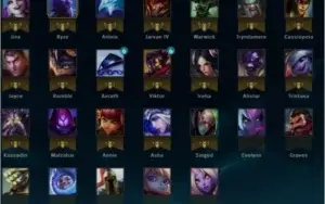 Conta Ouro 3 54 Campeões nivel 64  Riven Emissaria e mais.