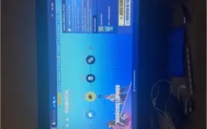 Vendo conta da epic: Fortnite:142 skins, maioria de loja