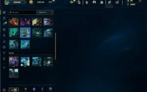 Unranked com 25 Champs e 12 Skins  da Riven + 29 Cromas
