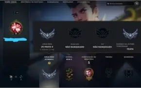 3 contas de LoL