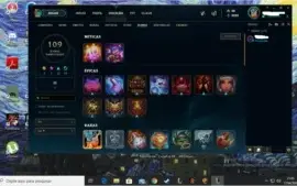 Conta prata 1 com 71 campeões e 48 skins