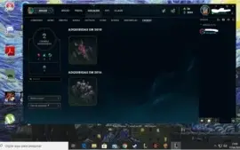 Conta prata 1 com 71 campeões e 48 skins