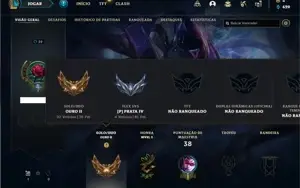 Conta ouro 2 com 26 Champs e 11 Skins