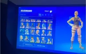 conta fortnite varias skins e itens tem salve mundo tambem