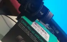 Webcam Logitech C920s PRO 1080p 30FPS, 720p 60FPS, com micro