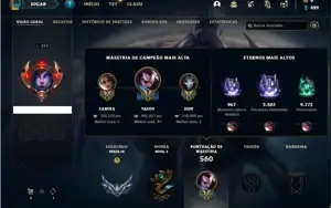 Conta prata 3 com TODOS os champs e 70 Skins