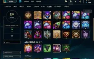 Conta ouro 3 com 17 skins e 38 champs