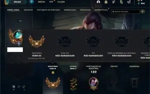 Conta ouro 3 com 87 Champs e 45 Skins + 1 Fragmento