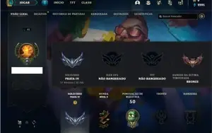 Conta prata 4 com 37 Champs e 8 Skins + 5 Fragmentos