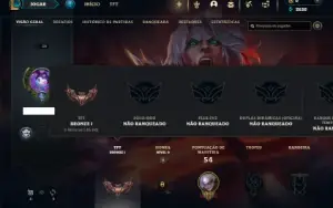Unranked com 31 Champs e 2 Skins + 3 Fragmentos