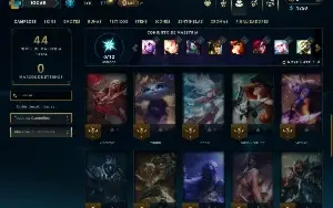 Unranked com 35 Champs e 6 Skins +5 Fragmentos