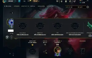 Unranked com 35 Champs e 6 Skins +5 Fragmentos