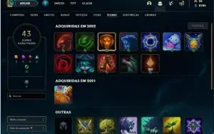 Conta ouro 4 com 44 Champs e 10 Skins