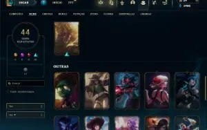 Esmeralda 4 com 41 Champs e 45 Skins