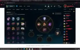 vendo conta de lol gold 4 boa e barata!