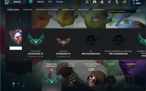 Conta Platina 4 com 55 Champs e 21 Skins + 4 Fragmentos
