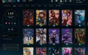Conta Com Aatrox E Evelynn Prestígio 2022 + Borda