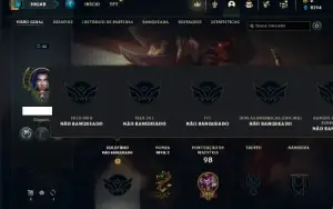 Unranked com 24 Champs e 9 Skins + 3 Vitoriosas