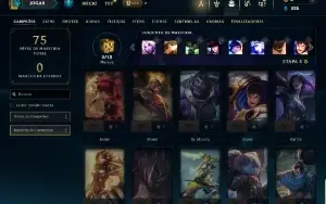 Platina 4 com 35 Champs e 3 Skins
