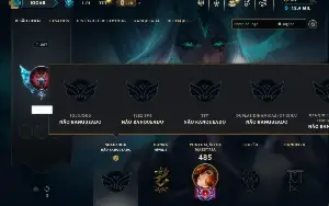 Unranked com 150 Champs e 114 Skins ( SUP / TOP )