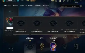 Unranked com 65 Champs e 28 Skins +7 Vitoriosas