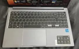 Notebook Samsung Galaxy Book4 i3 8GB 256GB SSD 15,6" FHD