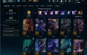 Esmeralda 1 com 55  Champs e 12 Skins + 32 Fragmentos